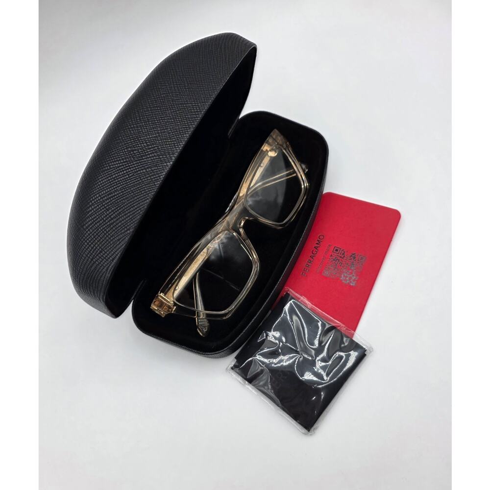 NEW Salvatore Ferragamo SF3021 Clear Cat Eye Eyeglasses 54-16-140 Italy w/ Case